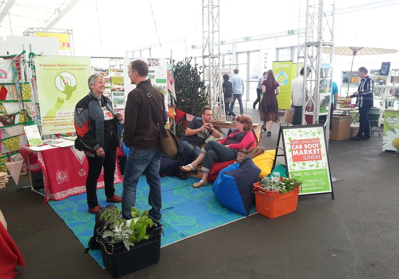 Transition Towns at the Sustainable City Showcase 2013 (1) Transition Towns at the Sustainable City Showcase 2013 (1)